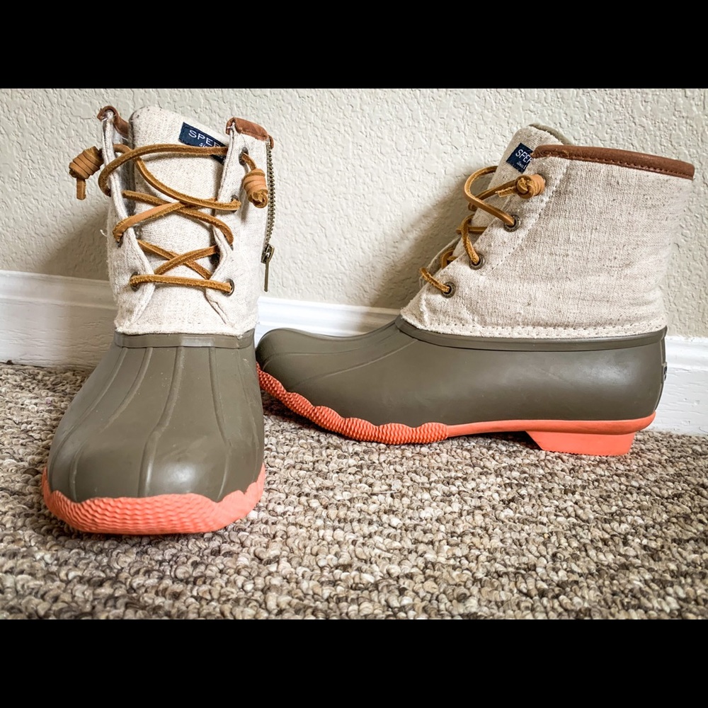 Sperry Women’s Saltwater Duck Book